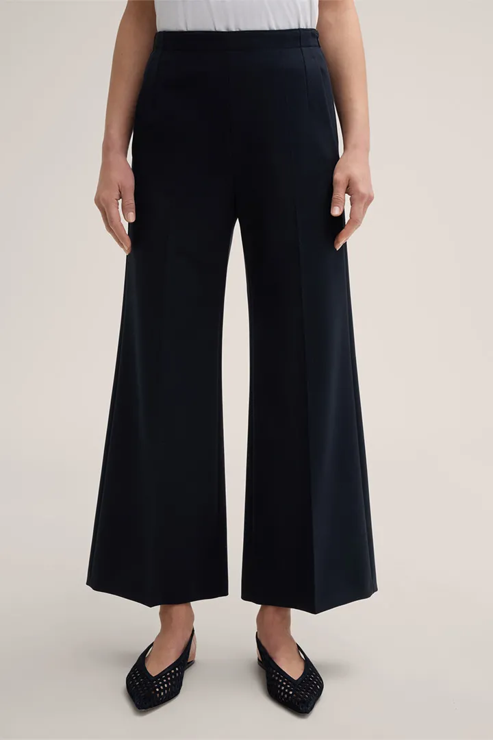 Crêpe-Culotte in Navy