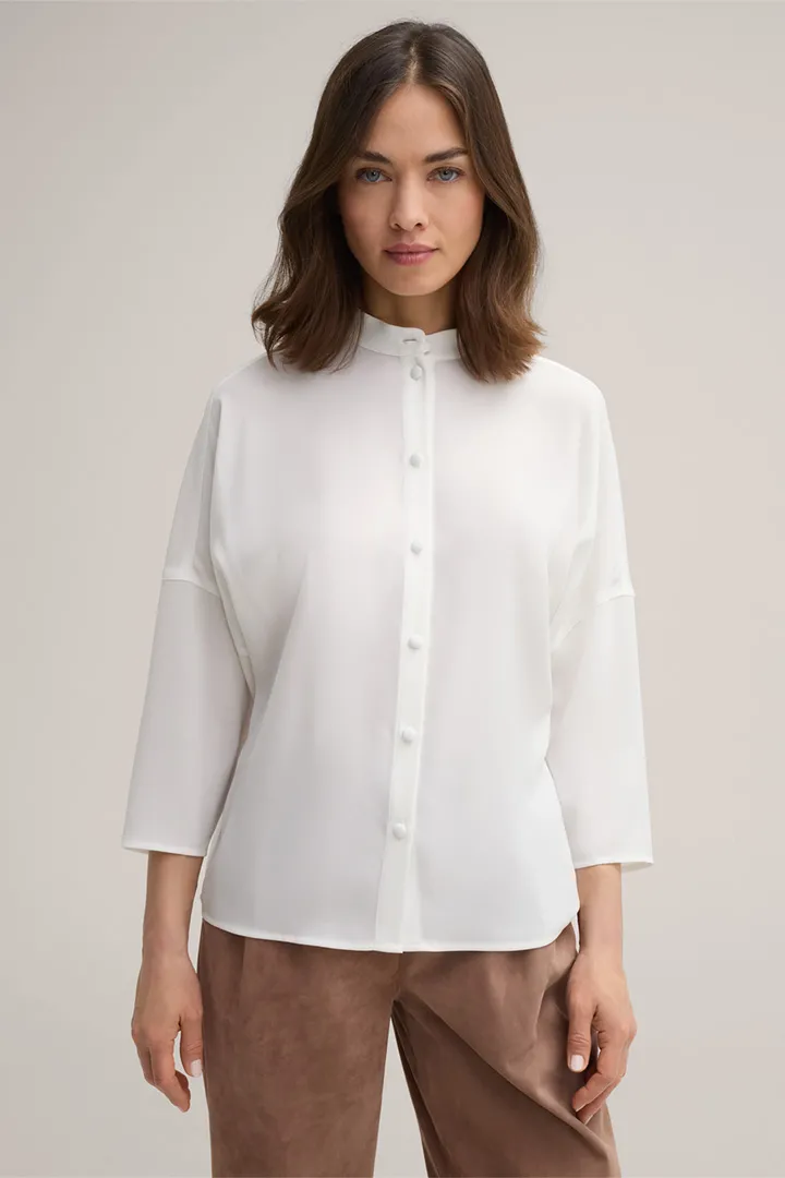 Crepe-Cape-Hemdbluse in Ecru