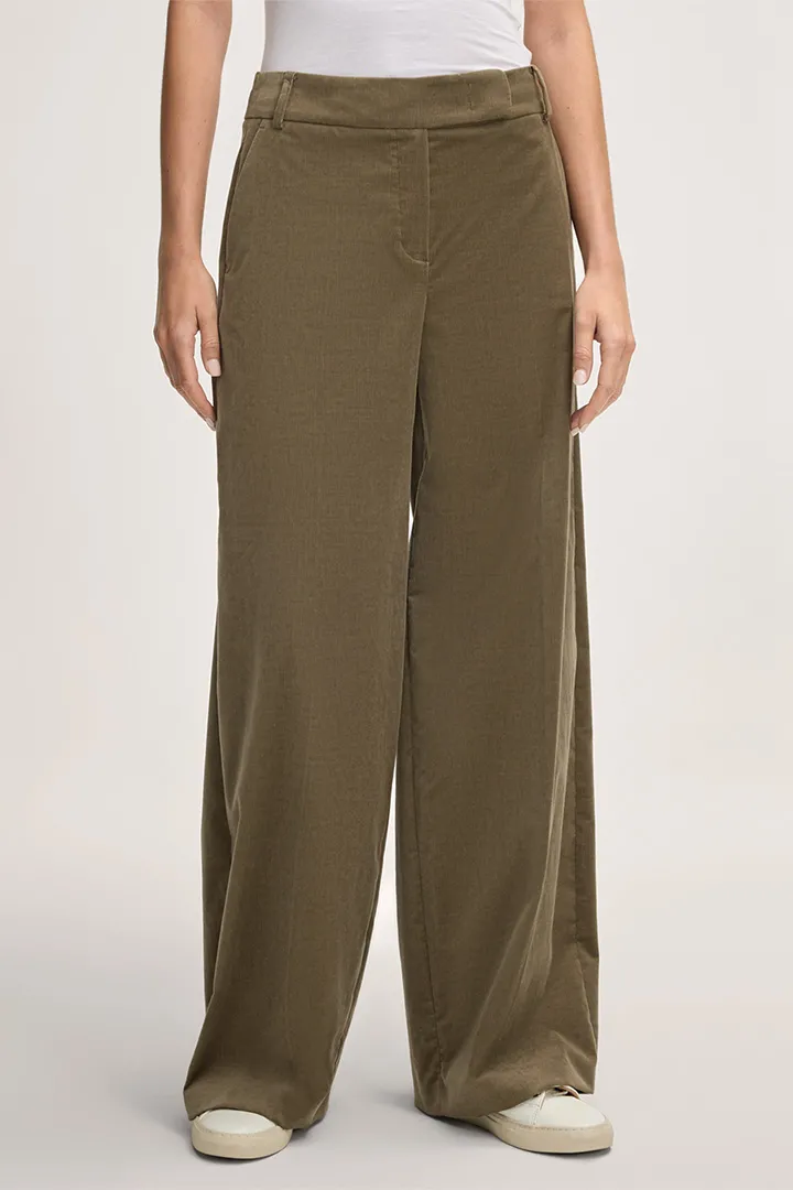 Feincord-Marlene-Hose in Oliv