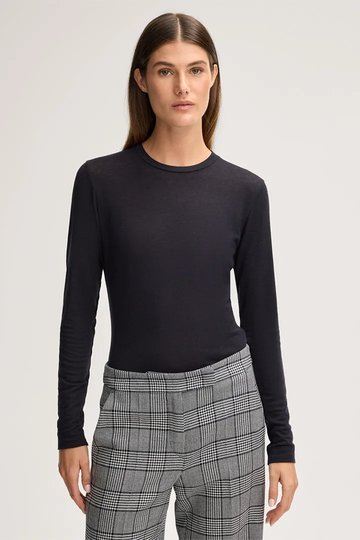 Lyocell-Wollmix-Shirt mit Rundhalsausschnitt in Navy