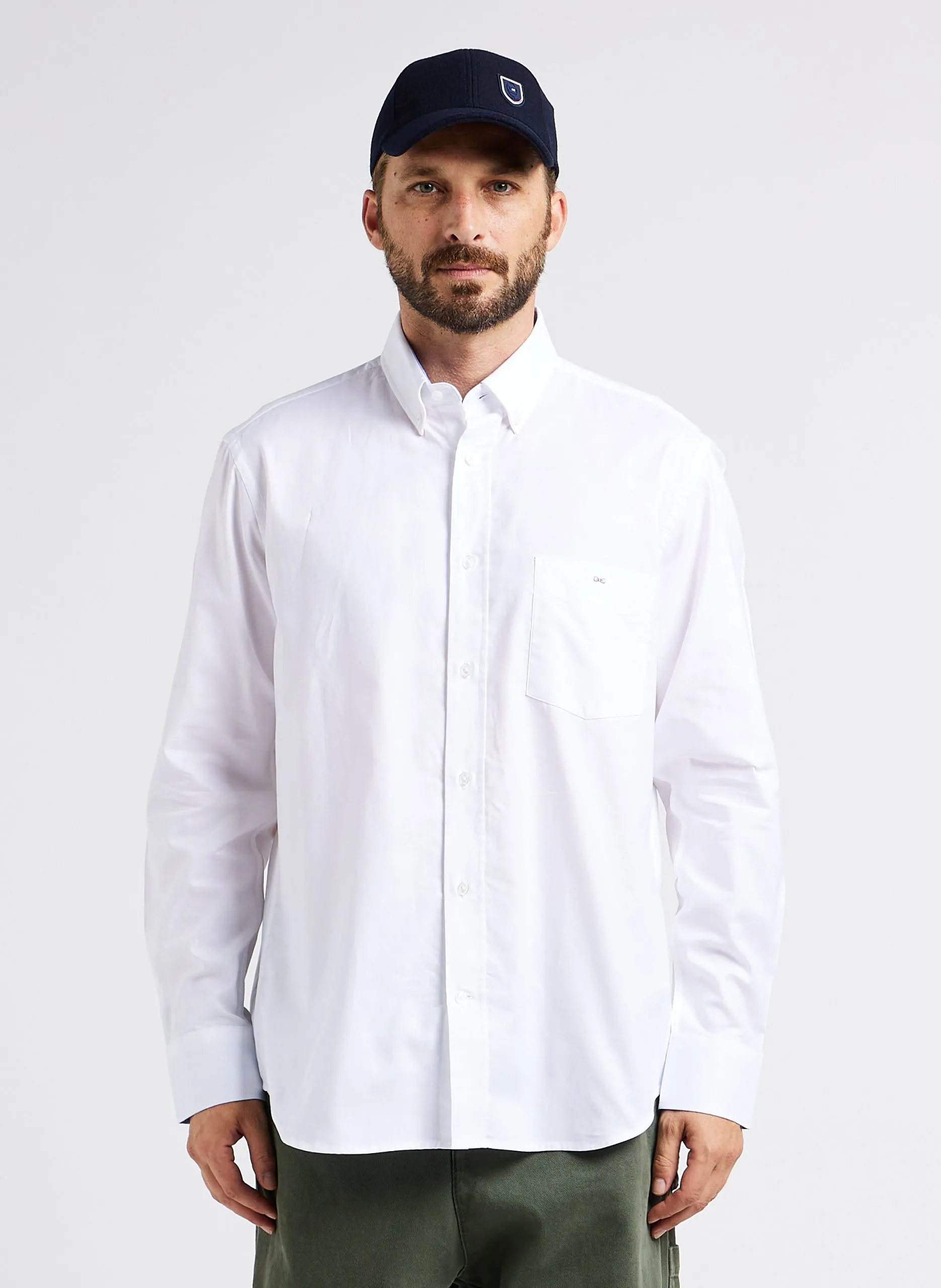 Gerade geschnittene Baumwollbluse mit klassischem Kragen Weiss