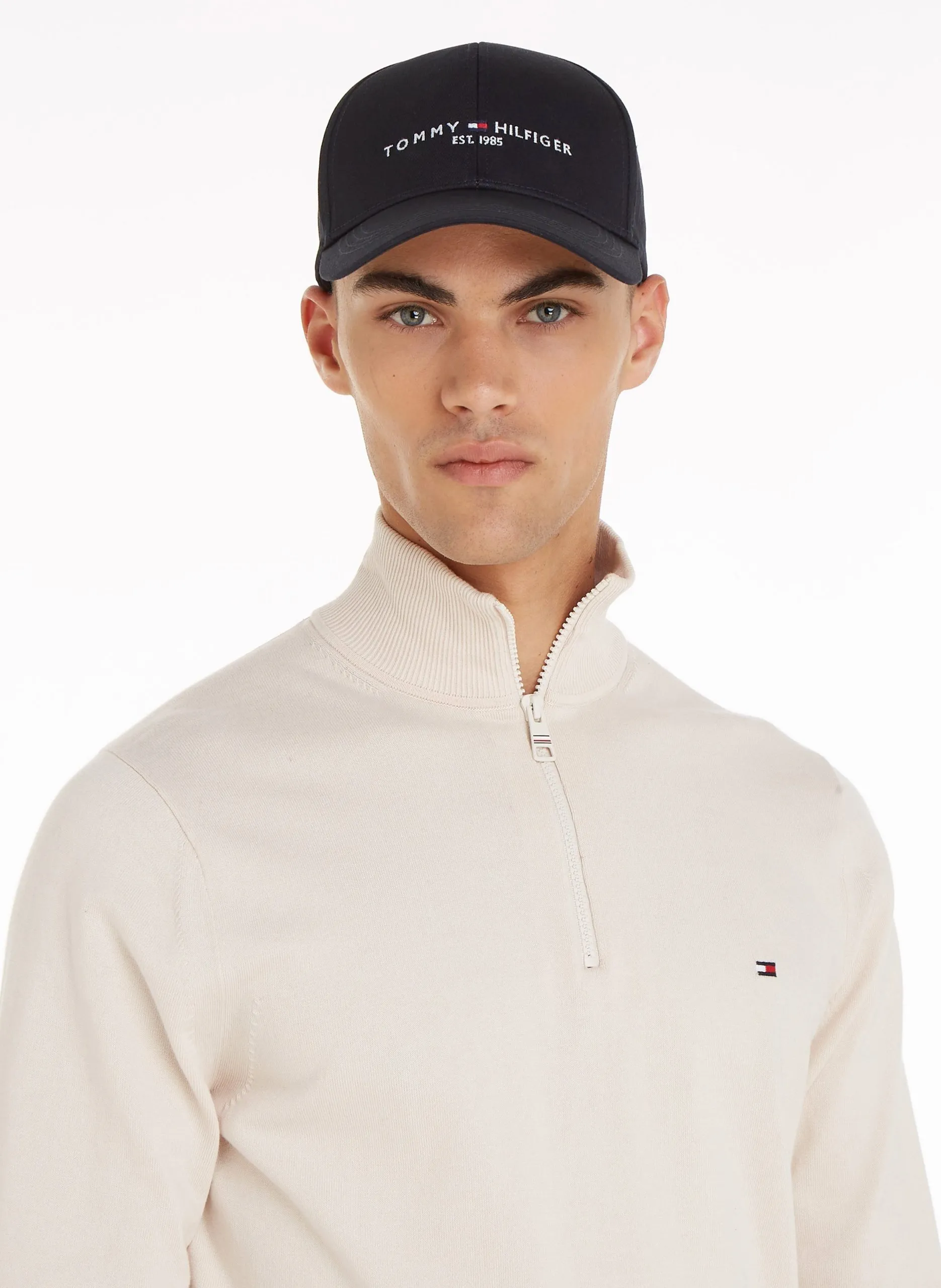 Bestickte Kappe aus Bio-Baumwolle Schwarz