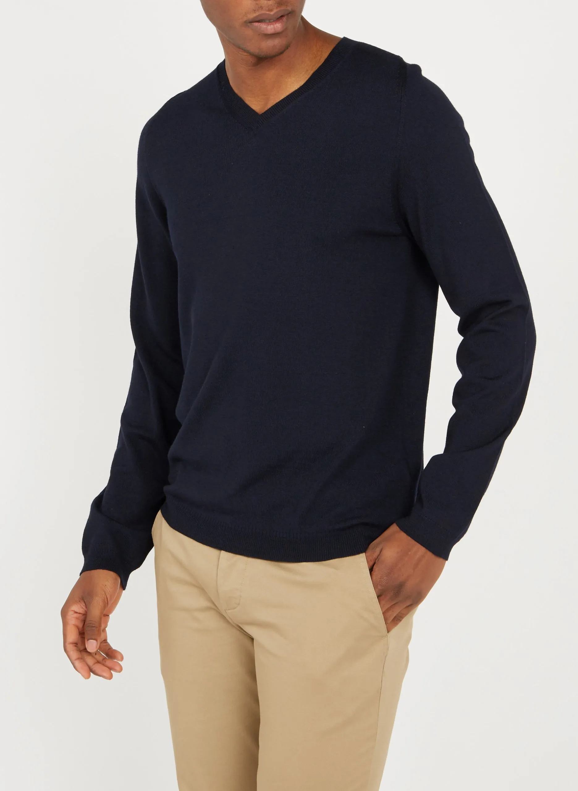 Pullover aus Merinowolle mit V-Ausschnitt, Regular Fit Blau