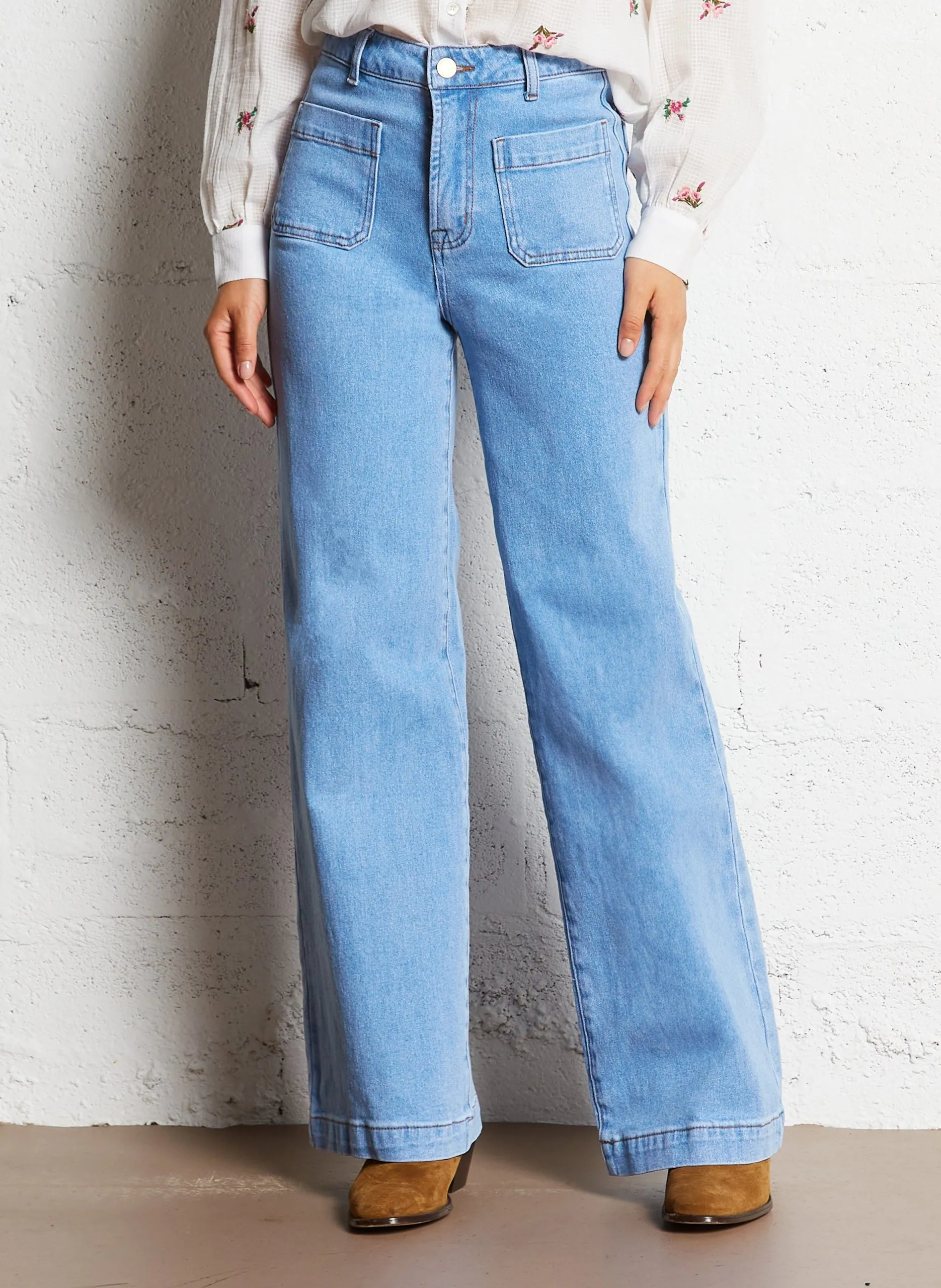 Flared High Waist Jeans aus Baumwoll-Mix Stone-bleached Jeans ATLANTY