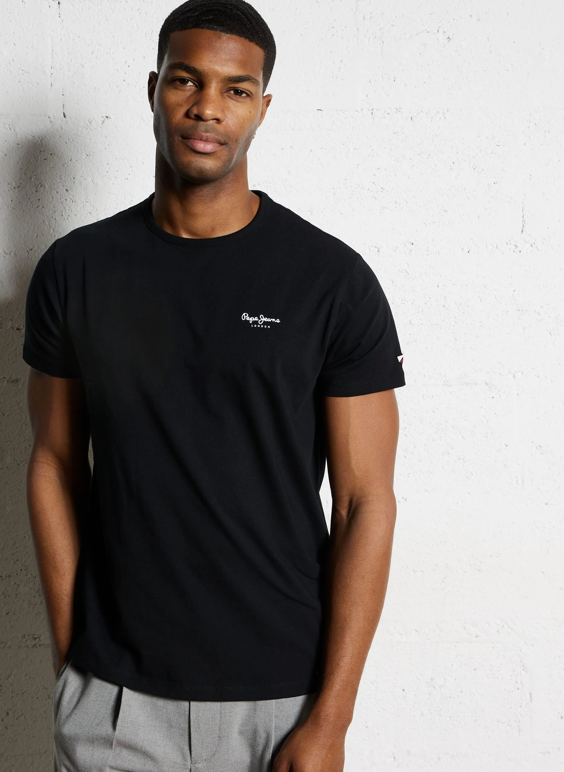 Gerader T-Shirt aus Baumwollmischung Schwarz