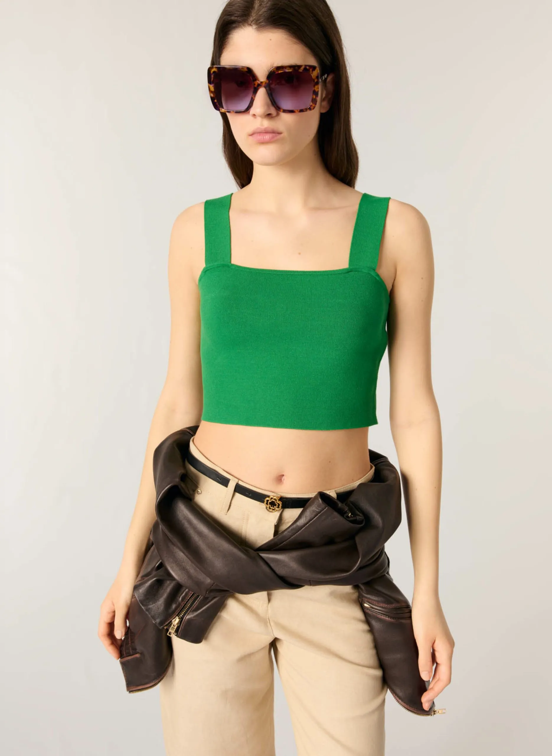 Kurzes Top mit eckigem Ausschnitt Grun