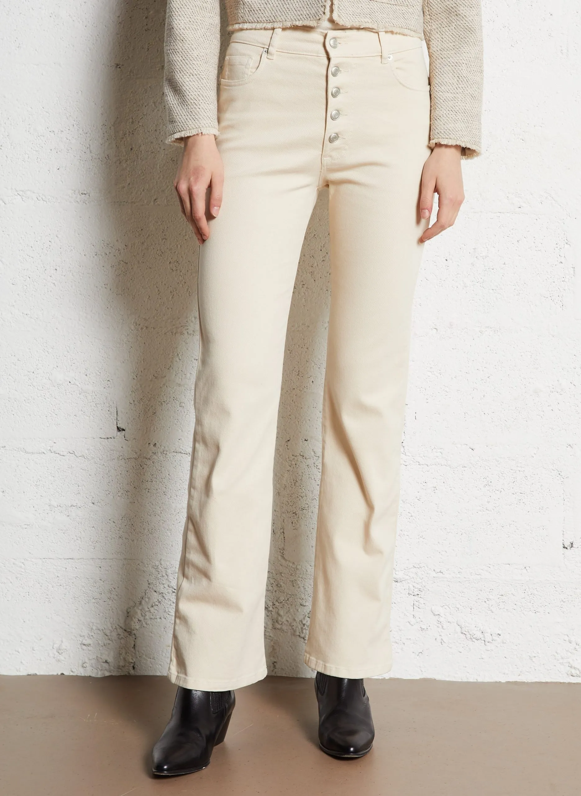 Gerade geschnittene Jeans mit Knopfleiste Weiss JODIE