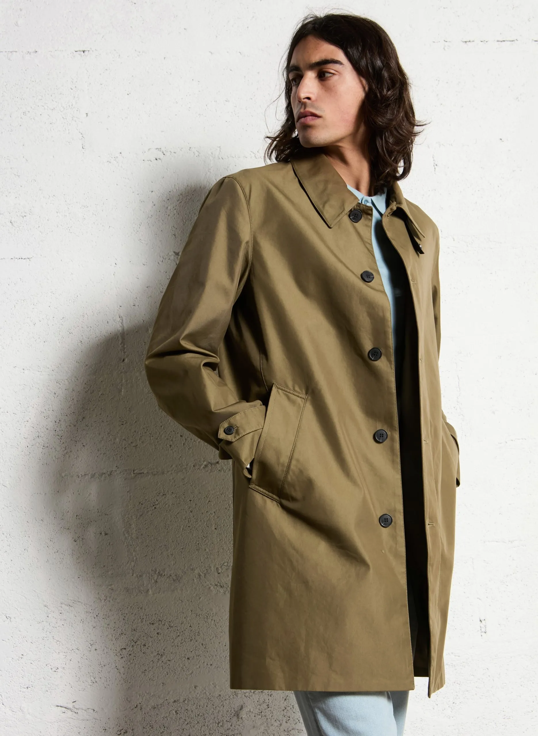 Zweifarbigem Trenchcoat aus Baumwollmischung Khaki