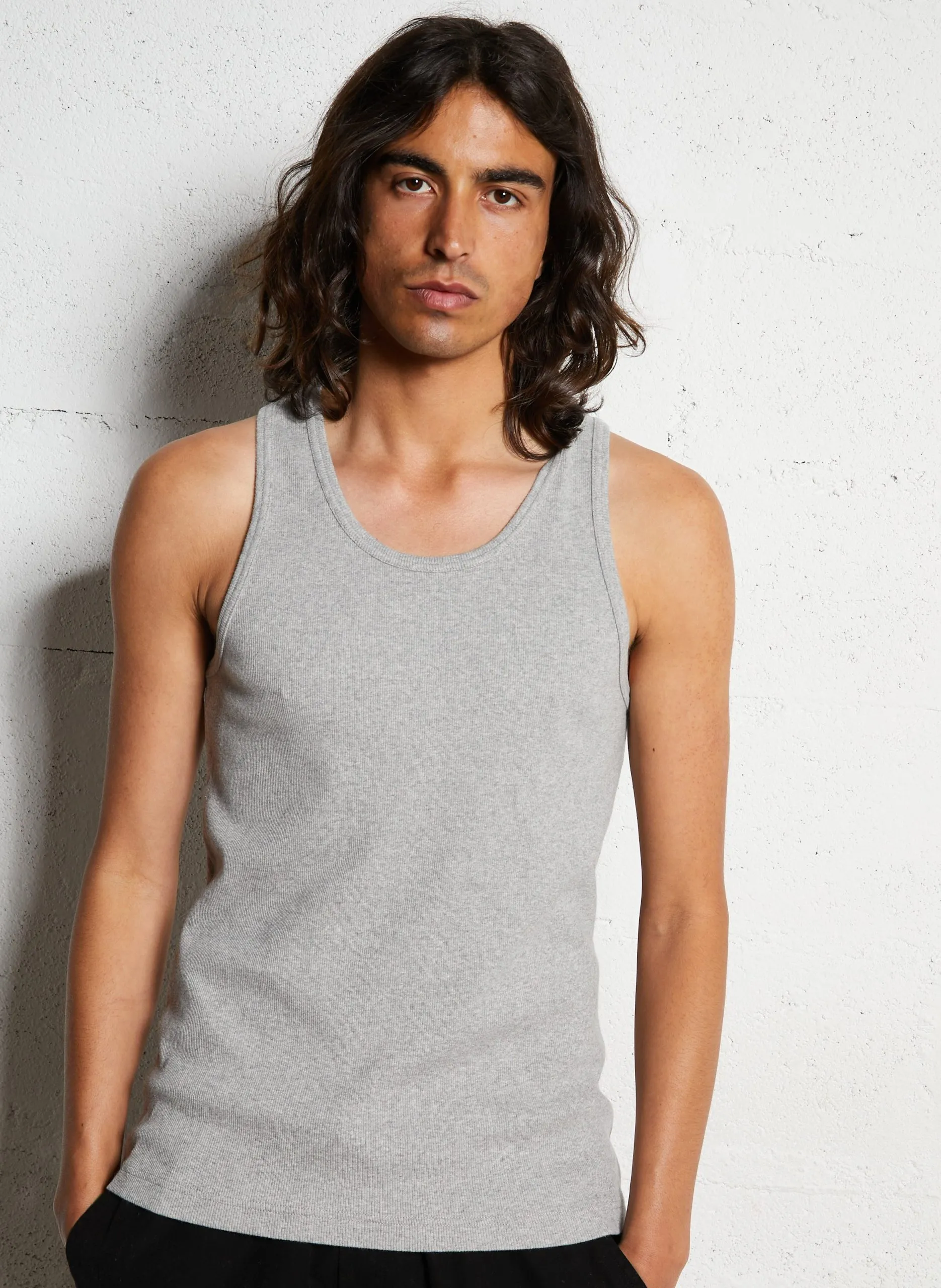 Rundhals-Tanktop aus Bio-Baumwolle Grau