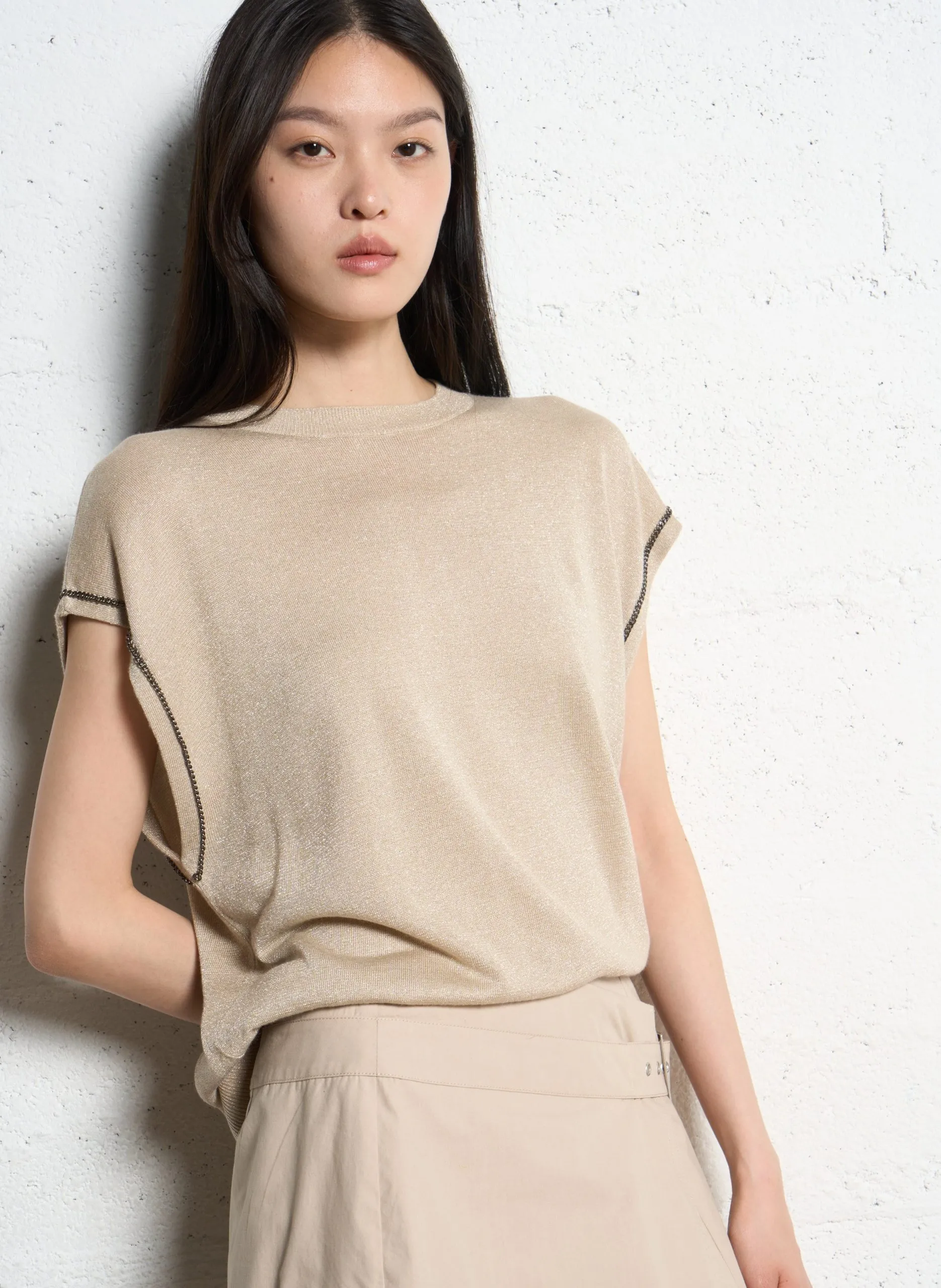 Ärmelloses gerade geschnittenes Top mit Pailletten Beige