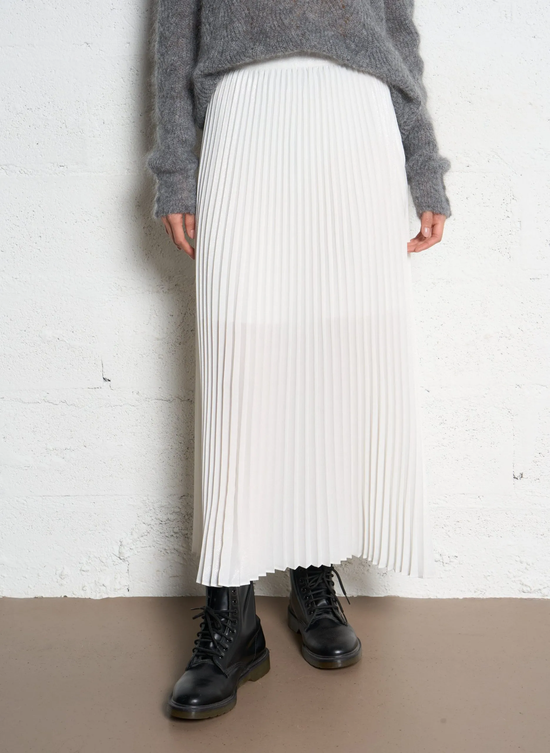 Langer Faltenrock Weiss
