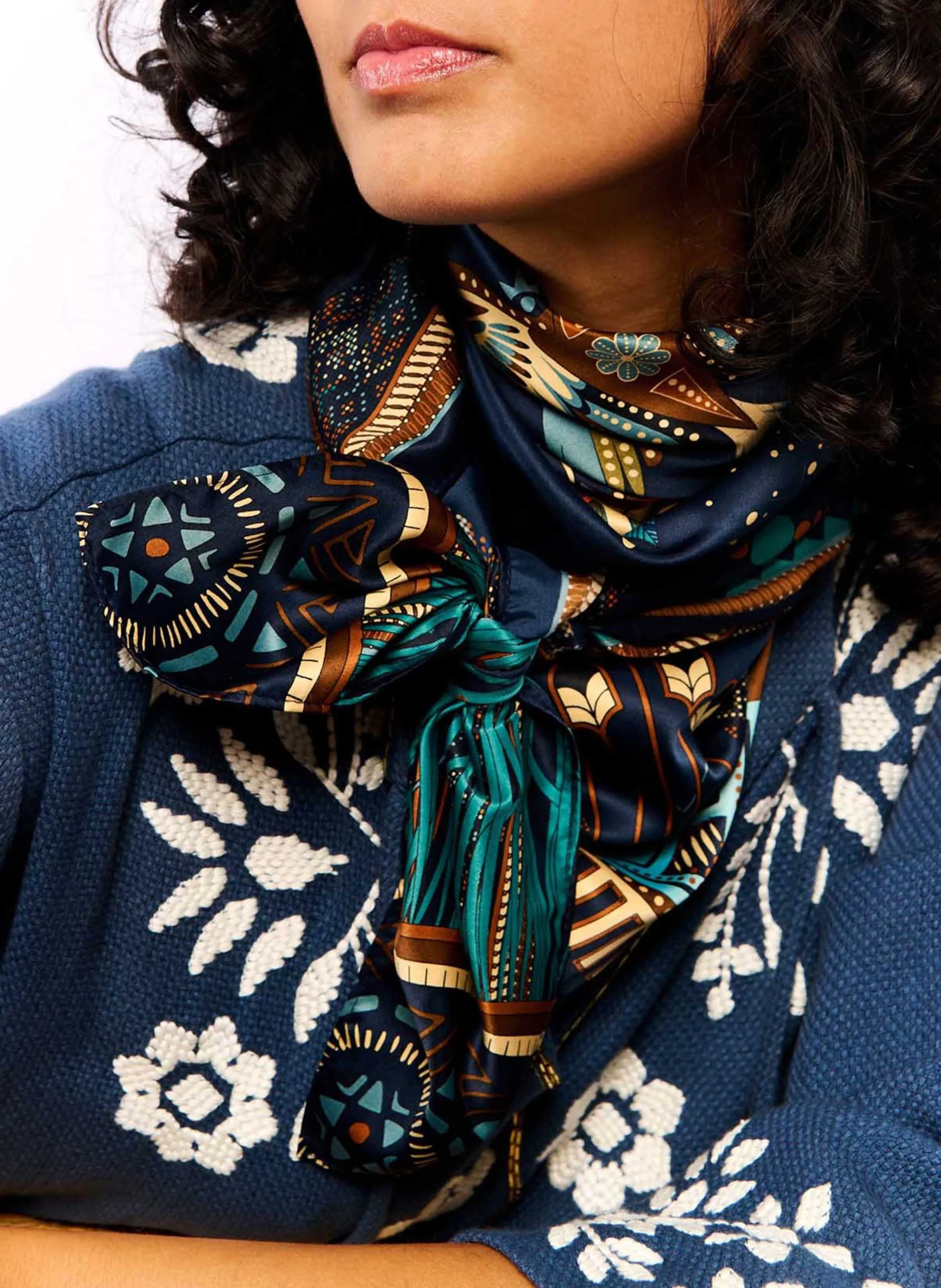 - 86 x 182 cm. Blau NOUVEAU WESTERN MEDIUM