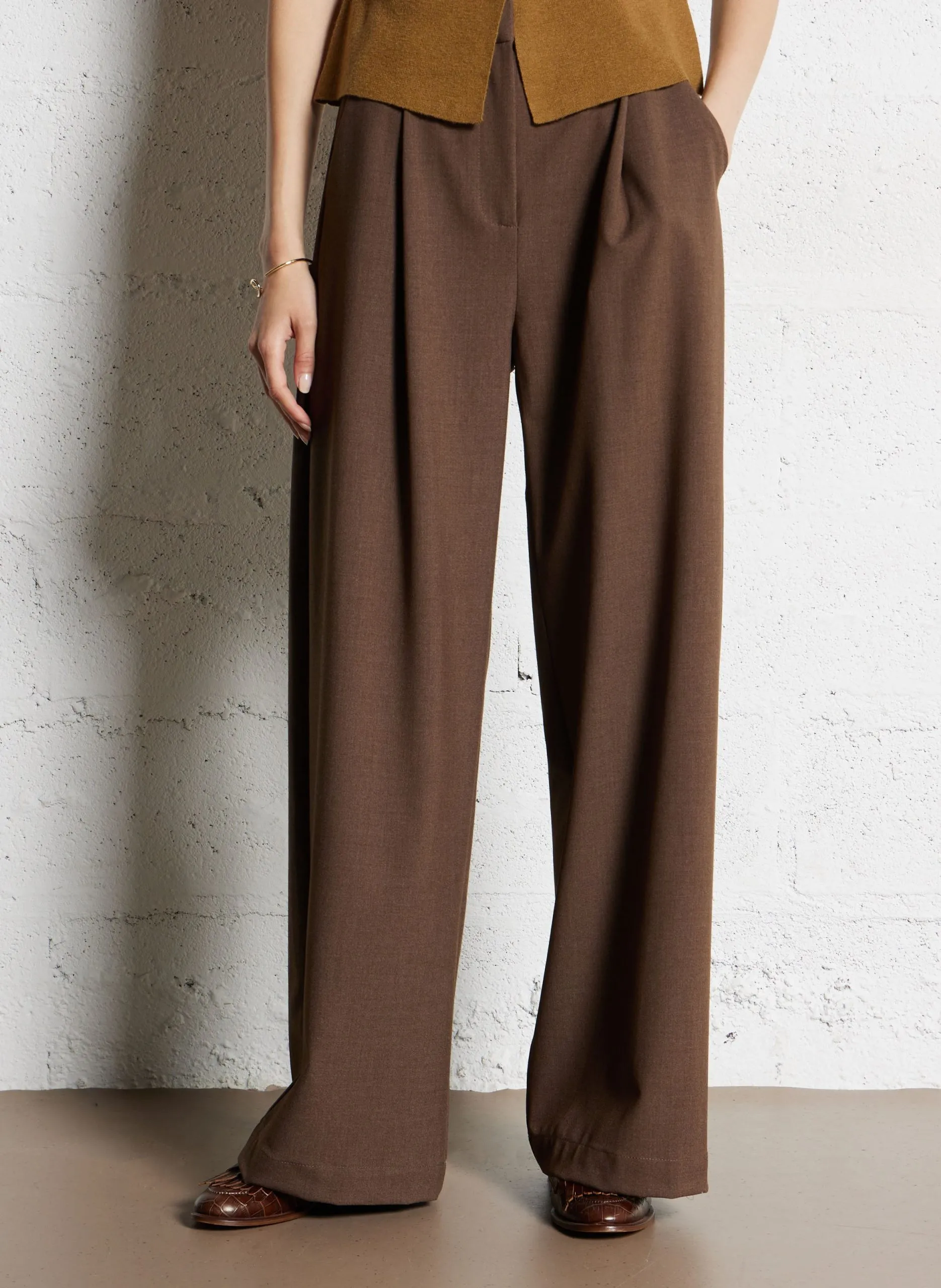 Hoch taillierte Anzughose Braun JONAS