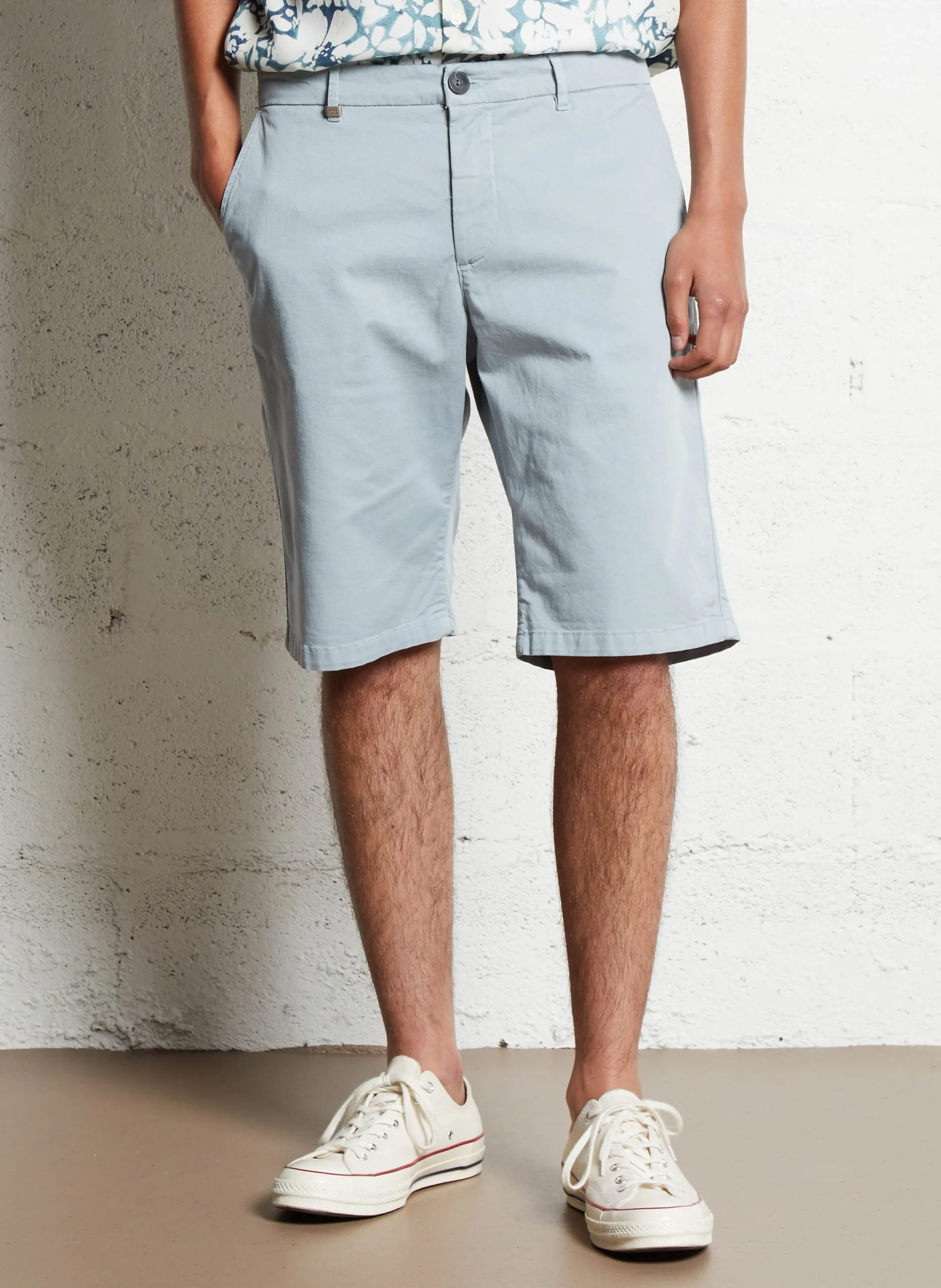 Gerade geschnittene Bermudashorts aus Baumwoll-Mix Blau