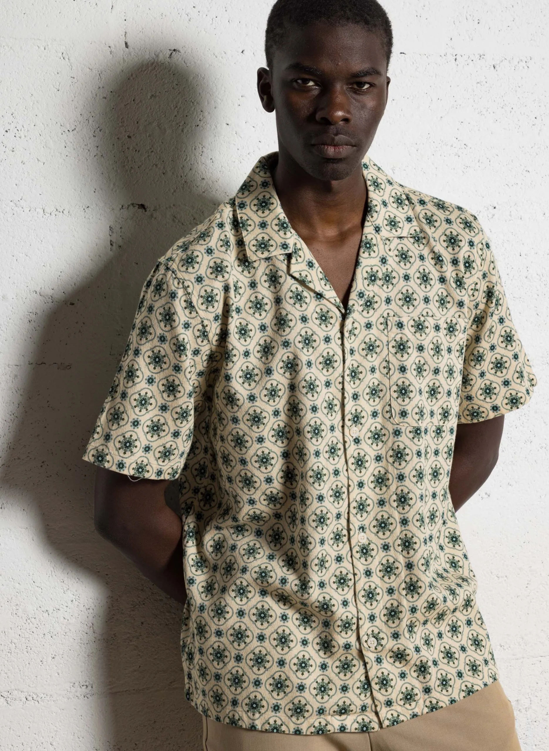 Bio-Baumwollbluse mit klassischem Kragen Beige LUKAS