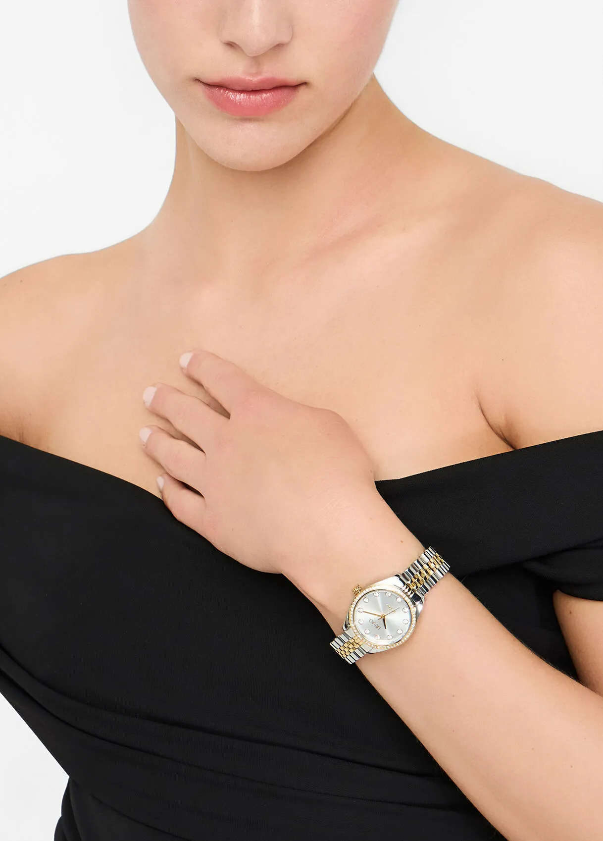 Zweifarbige Armbanduhr aus Stahl mit Kristallbesatz