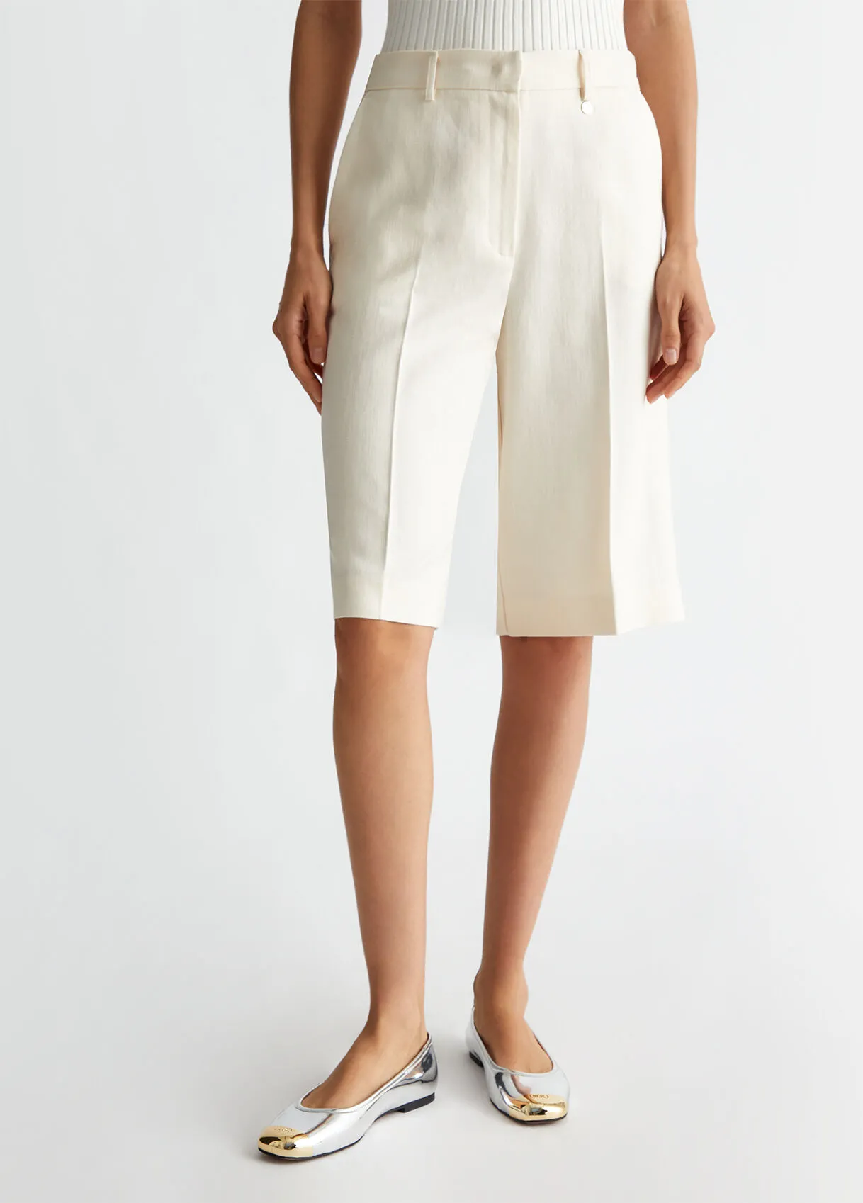 Bermudashorts aus geflammtem Gewebe