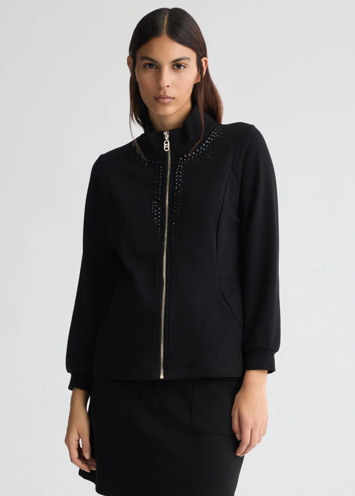 Sweatshirt mit Reißverschluss und Strass