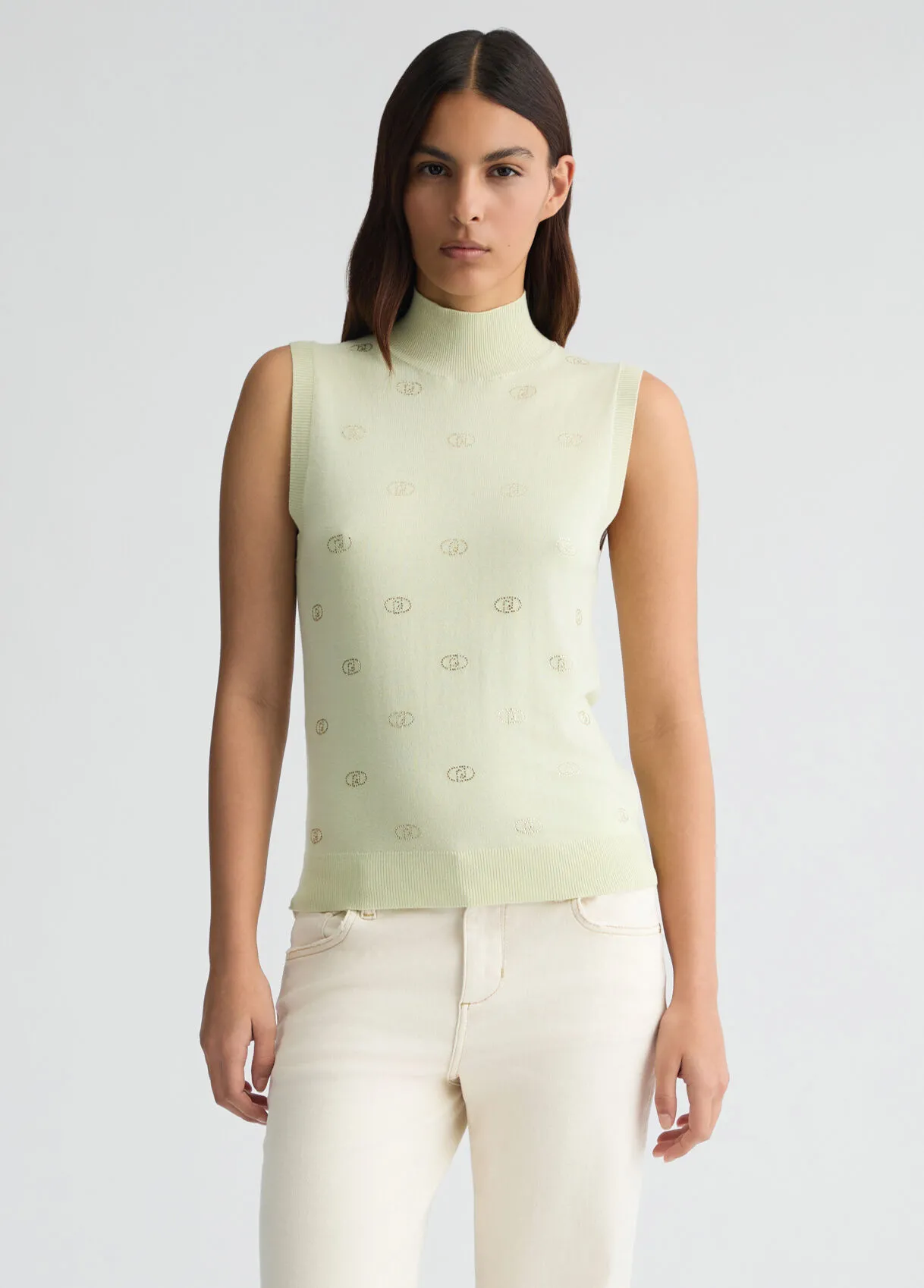 Stricktop mit Logo und Strass