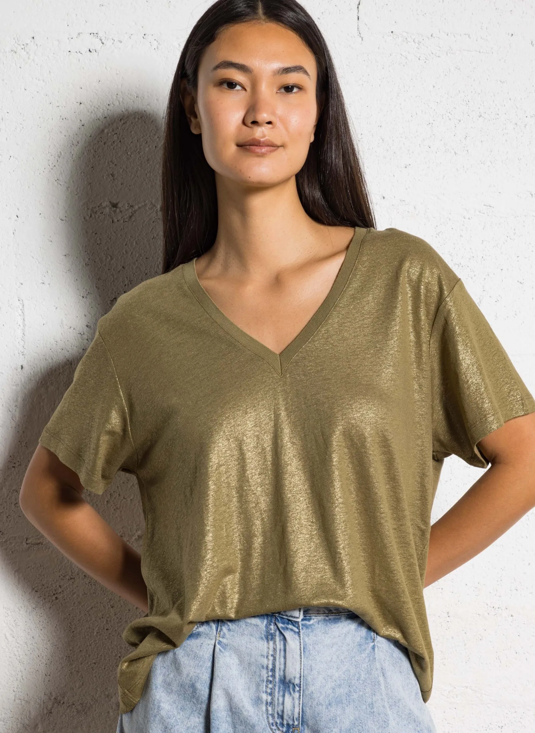 Glitzerndes V-Ausschnitt T-Shirt aus Leinenmischung Khaki