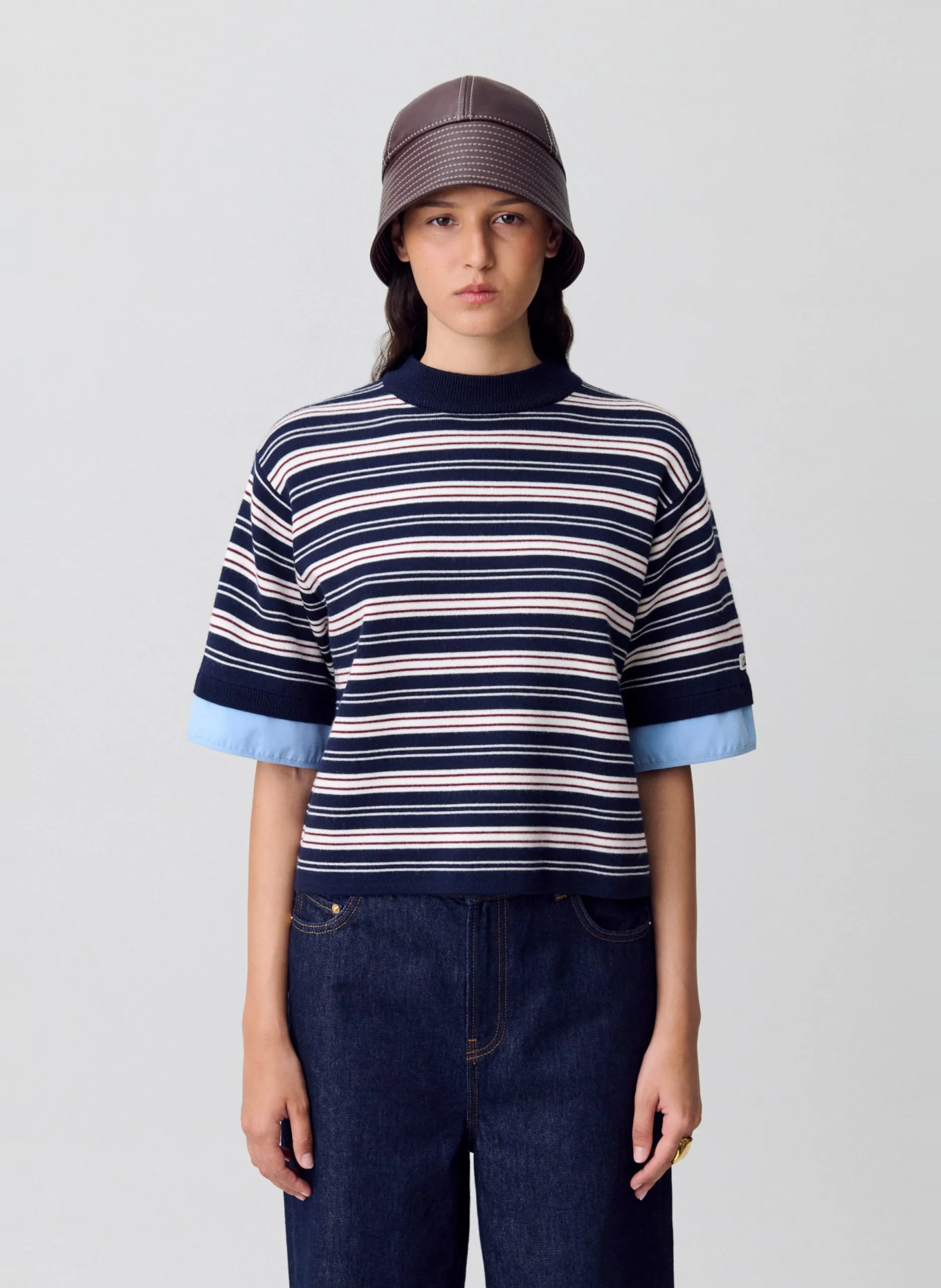 Gerader Pullover aus gestreiftem Strick Mehrfarbig