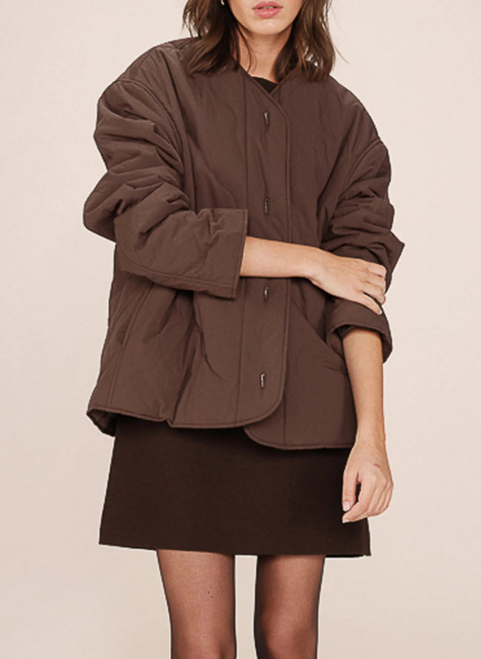 Steppjacke mit V-Ausschnitt Braun SHANIA