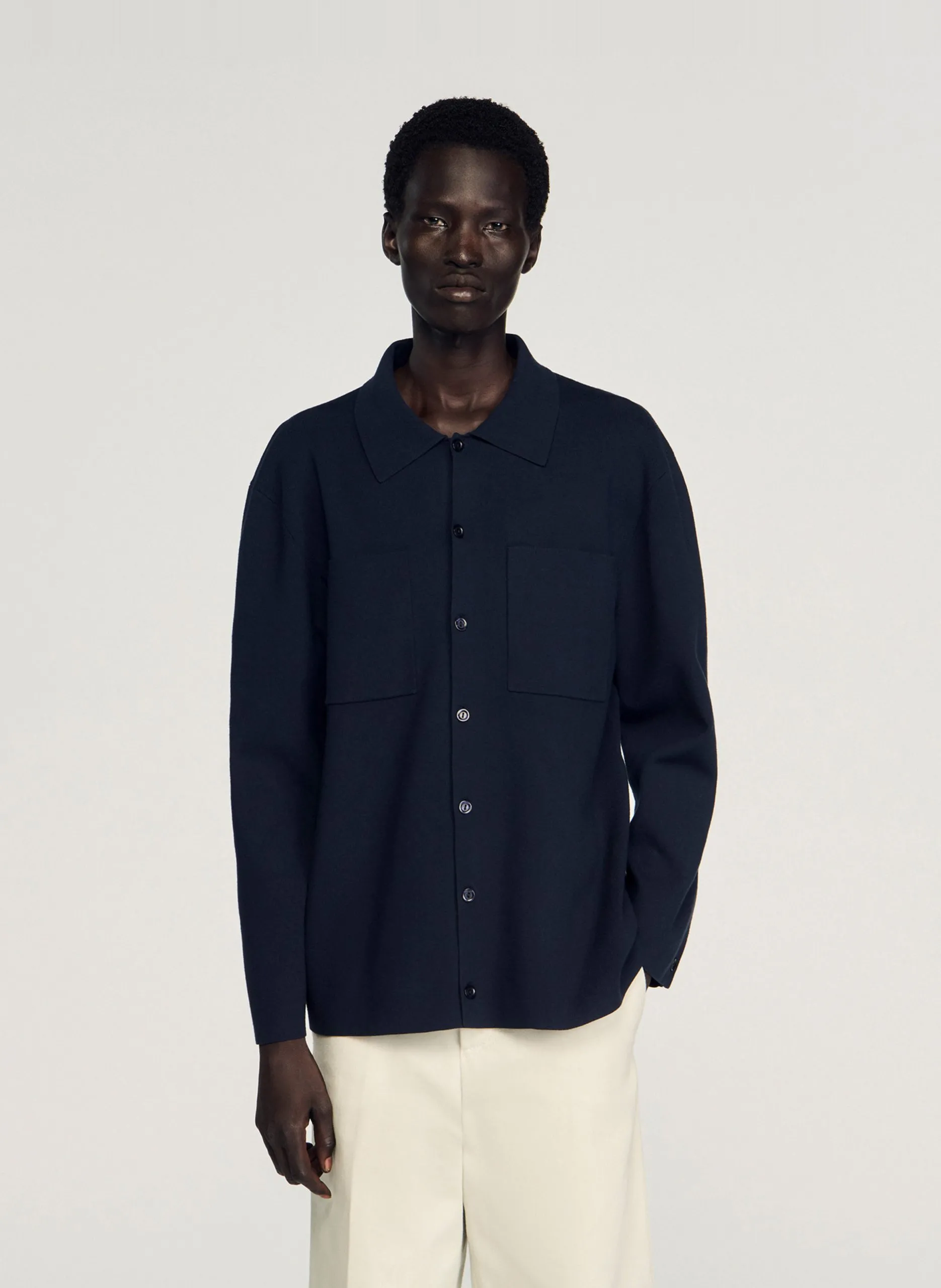 Strickjacke mit klassischem Kragen Blau