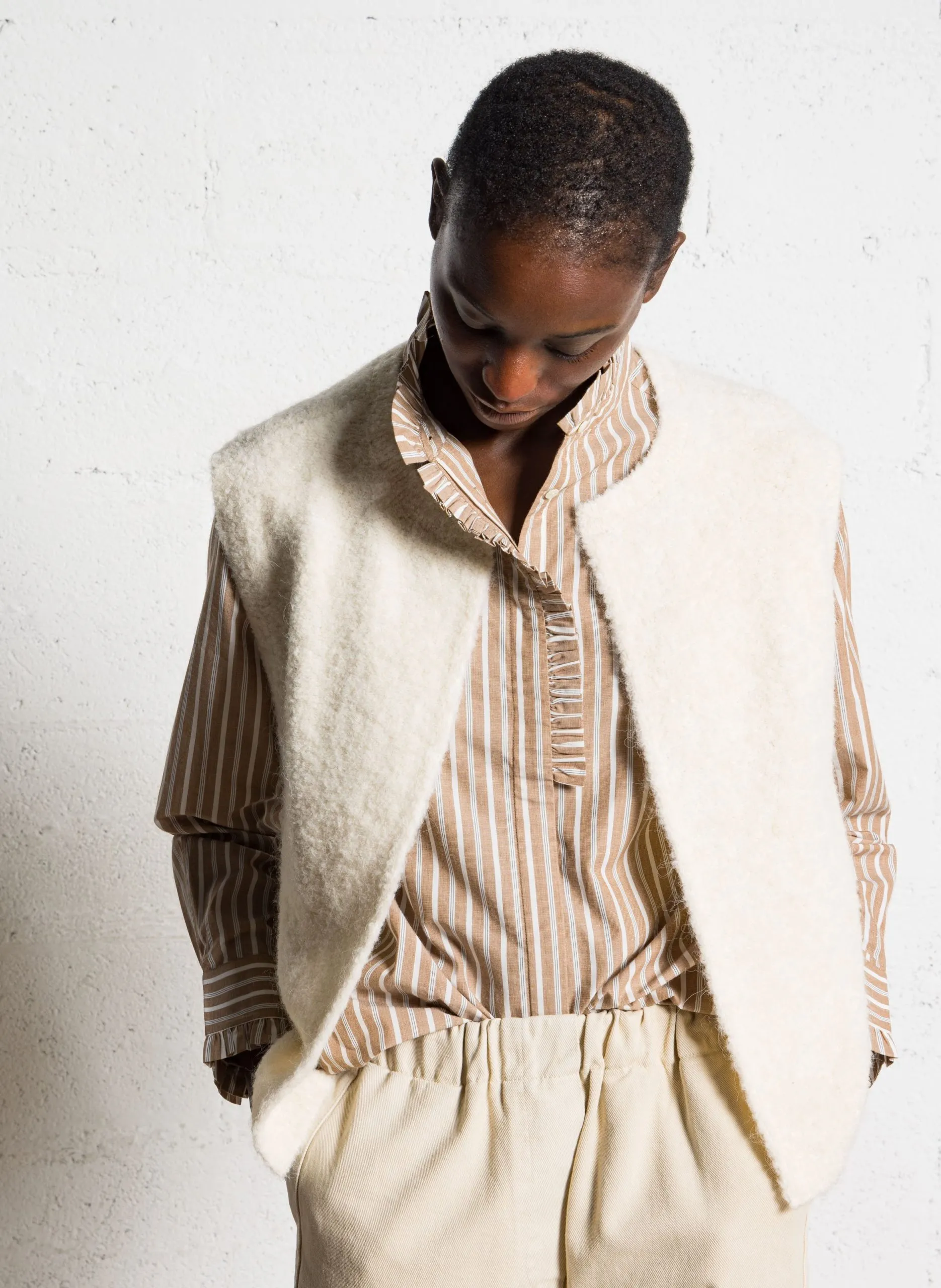 Strickjacke aus Woll-Mix mit Rundhalsausschnitt Beige ACHILLE