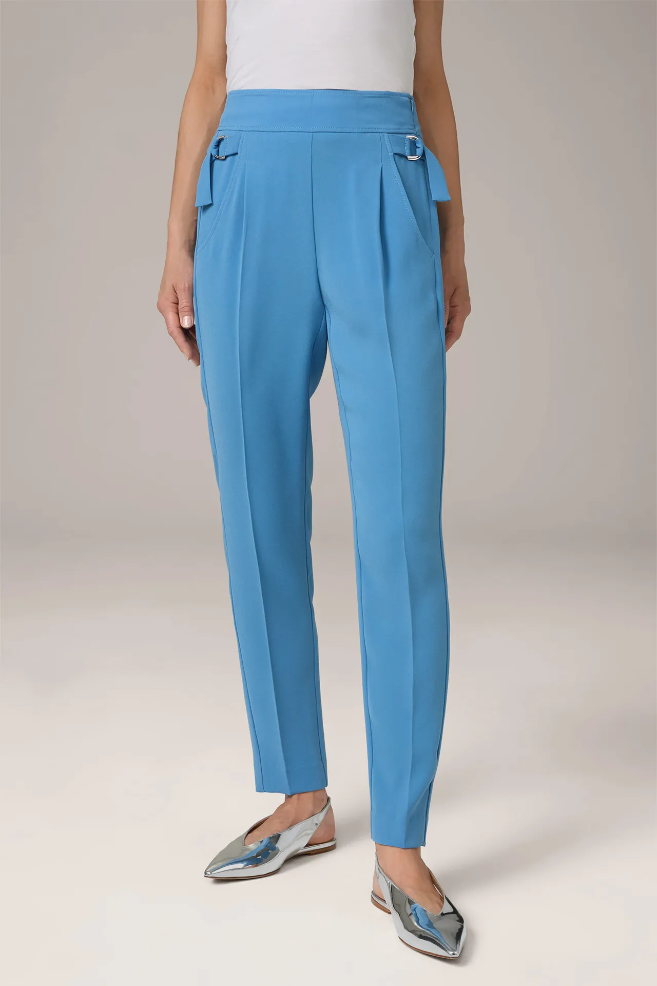 Crêpe-Bundfalten-Hose in Blau