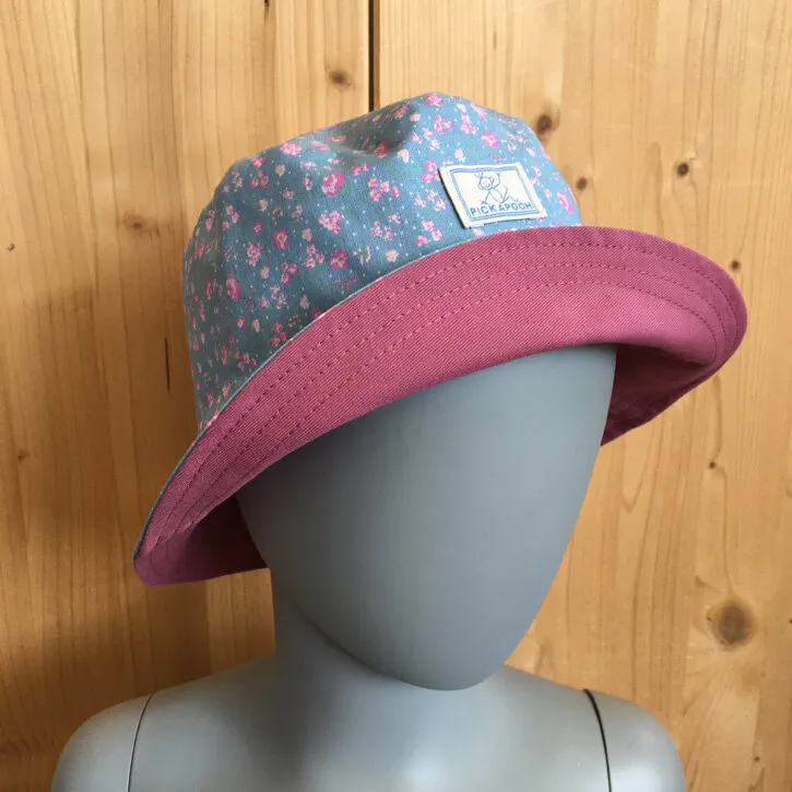 Pickapooh Fischerhut BW kbA rosé UV40/ BW kbA Blume blau