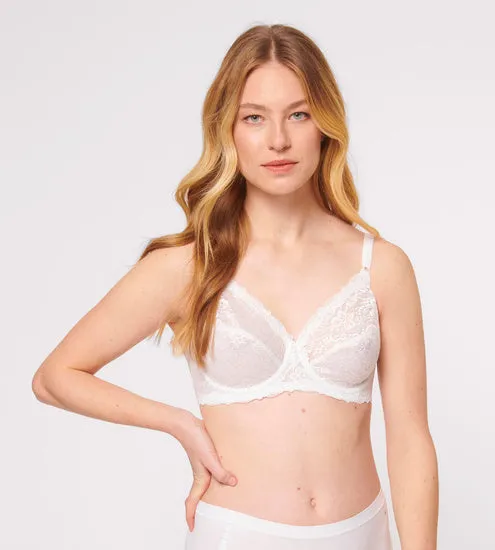 Triumph Compliment Damen Miederwaren BH kurz Mittelträger mit Bügel weiß